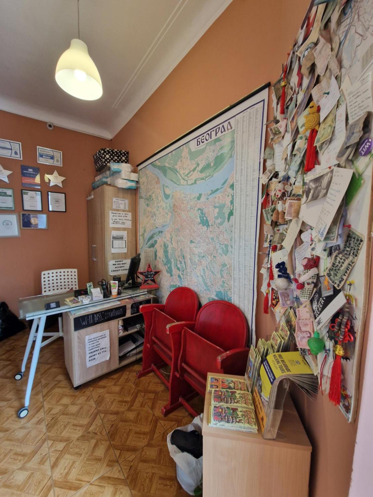 Hostelche Hostel Beograd Ngoại thất bức ảnh